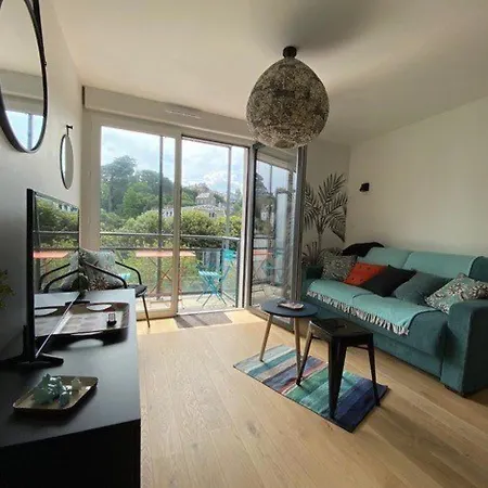 Renove Avec Balcon, Parking Et Acces Direct A La De Trestraou - - Fr-1-368-260 Apartment *