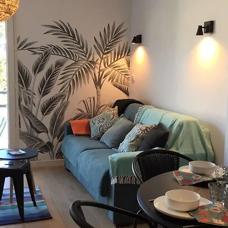 Apartment Renove Avec Balcon, Parking Et Acces Direct A La De Trestraou - - Fr-1-368-260 Perros-Guirec